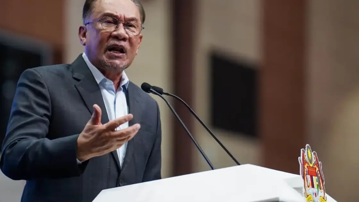 Anwar Should Prioritise Reforms to Restore Public Confidence, Says Khairy