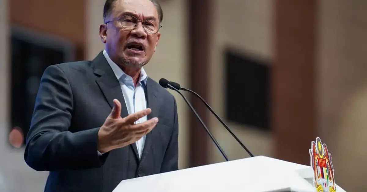 Anwar Should Prioritise Reforms to Restore Public Confidence, Says Khairy