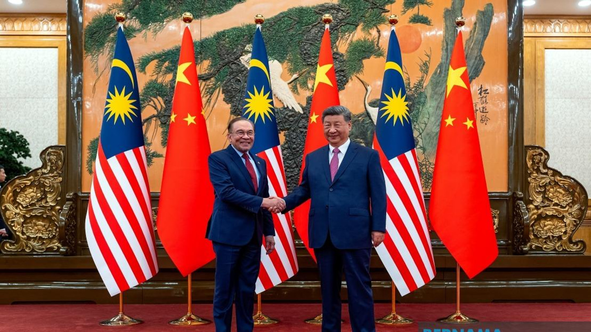 Anwar Extends Felicitations to Xi Jinping on Communist Party of China's 105th Anniversary