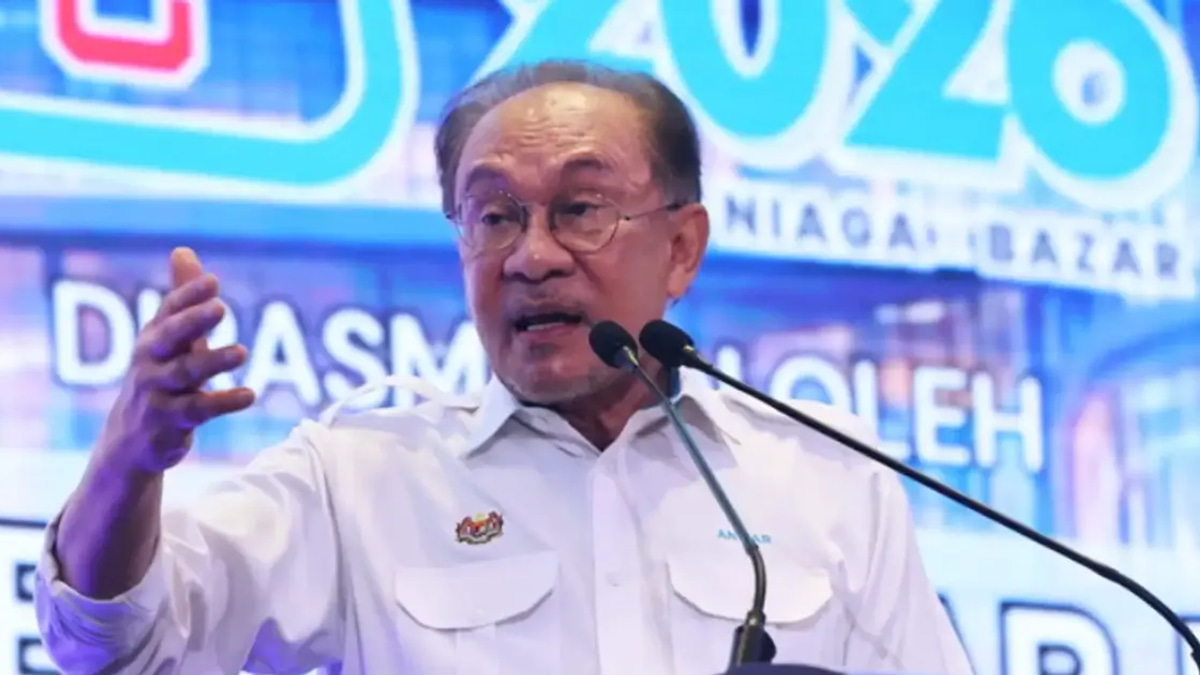 Anwar Orders Crackdown on Loan Approval Practices at Bumiputera Agencies