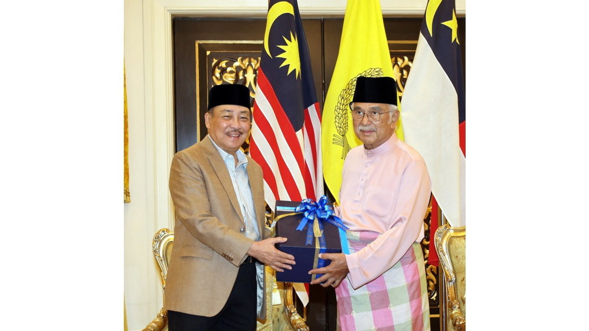 Sabah Chief Minister Strengthens Ties With Melaka in State Visit