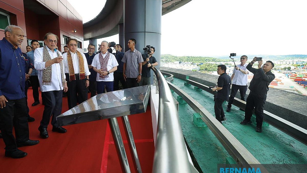 Federal Government Backs Sarawak's Readiness to Operate Bintulu Port Following Status Change