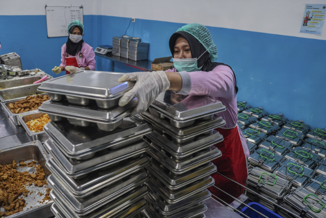 Prabowo Orders Comprehensive Review of Flagship Meal and Cooperative Programmes