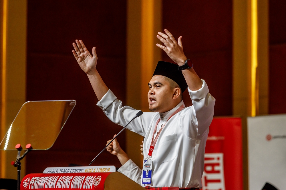 Umno Youth Chief Challenges Pakatan Over Election Alliance Consistency