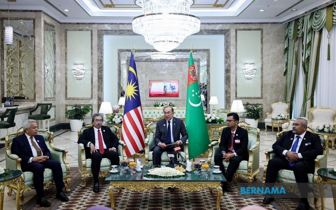 Anwar's Turkmenistan Visit Marks Strategic Pivot Toward Energy Cooperation