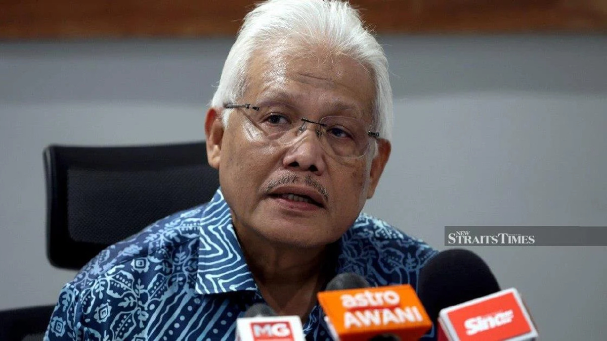 Hamzah Zainudin's Parti Wawasan Negara Seeks to Mend Pas-Umno Rift