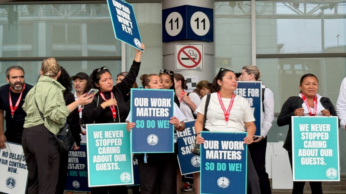 WestJet Strike Strands 250,000 Passengers as Airline Labour Dispute Over Ground Pay Escalates