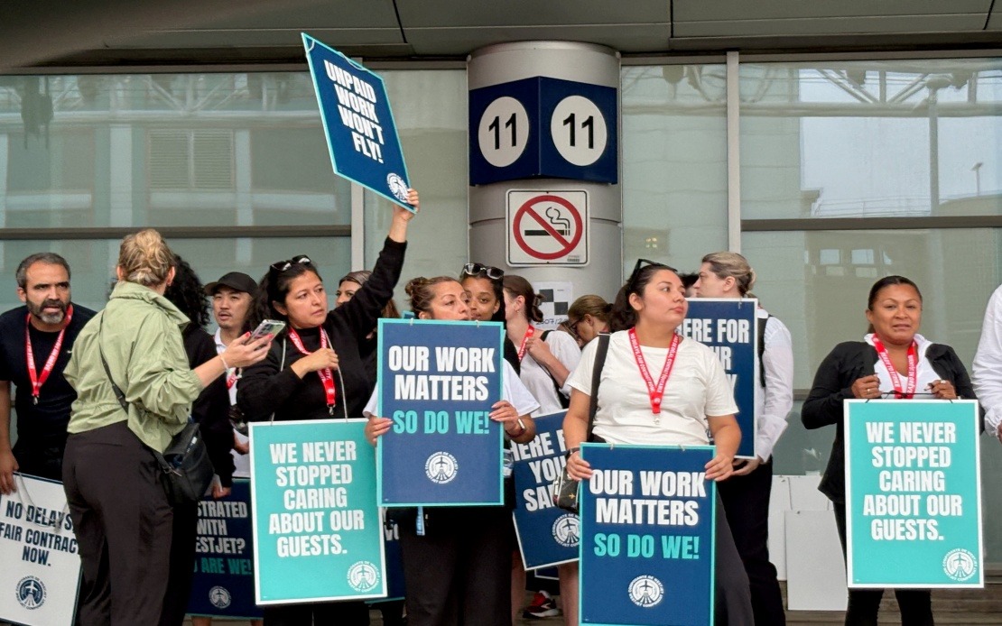 WestJet Strike Strands 250,000 Passengers as Airline Labour Dispute Over Ground Pay Escalates