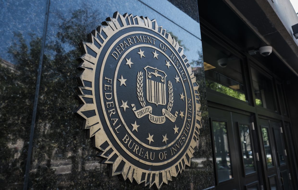 FBI Supervisory Agent Arrested After Confessing to Cryptocurrency Theft