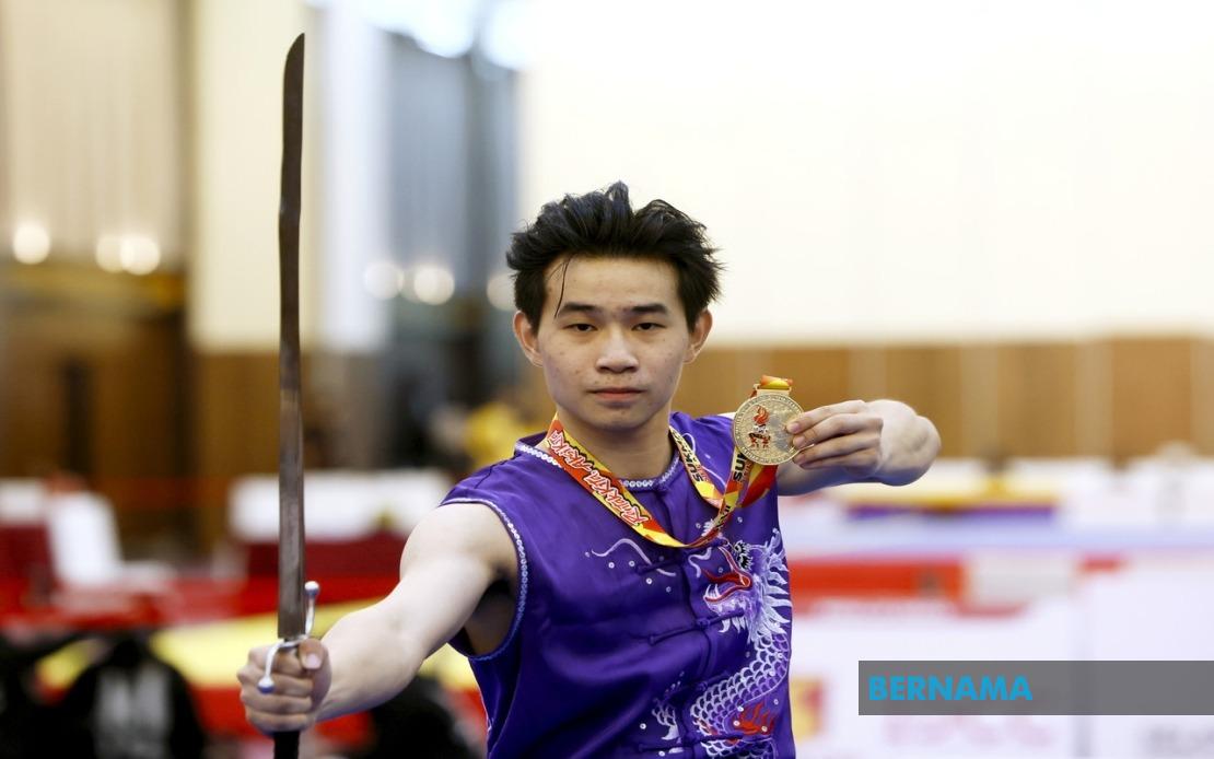 Din Jun Claims Gold Medal in Final SUKMA Appearance Despite Hip Injury Setback