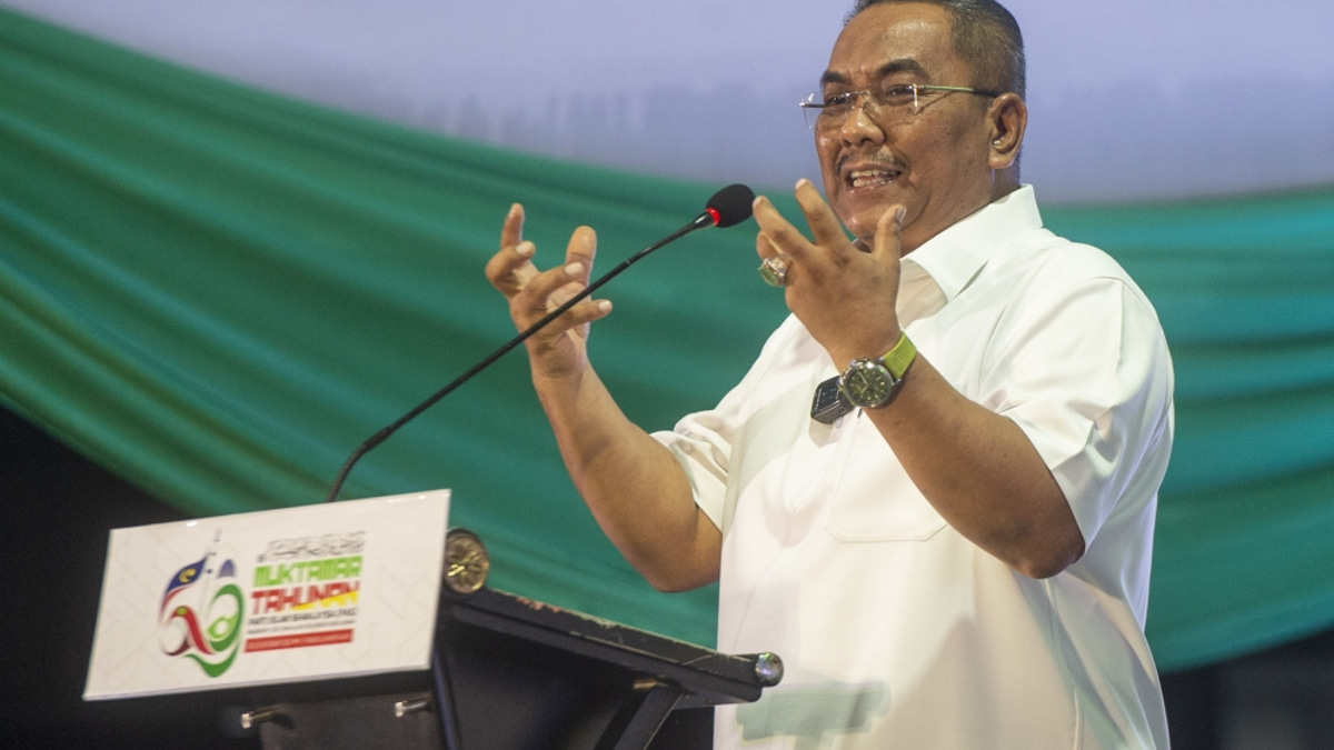 Zahid Warns Sanusi Against Negeri Sembilan Campaign, Urges Kedah Focus