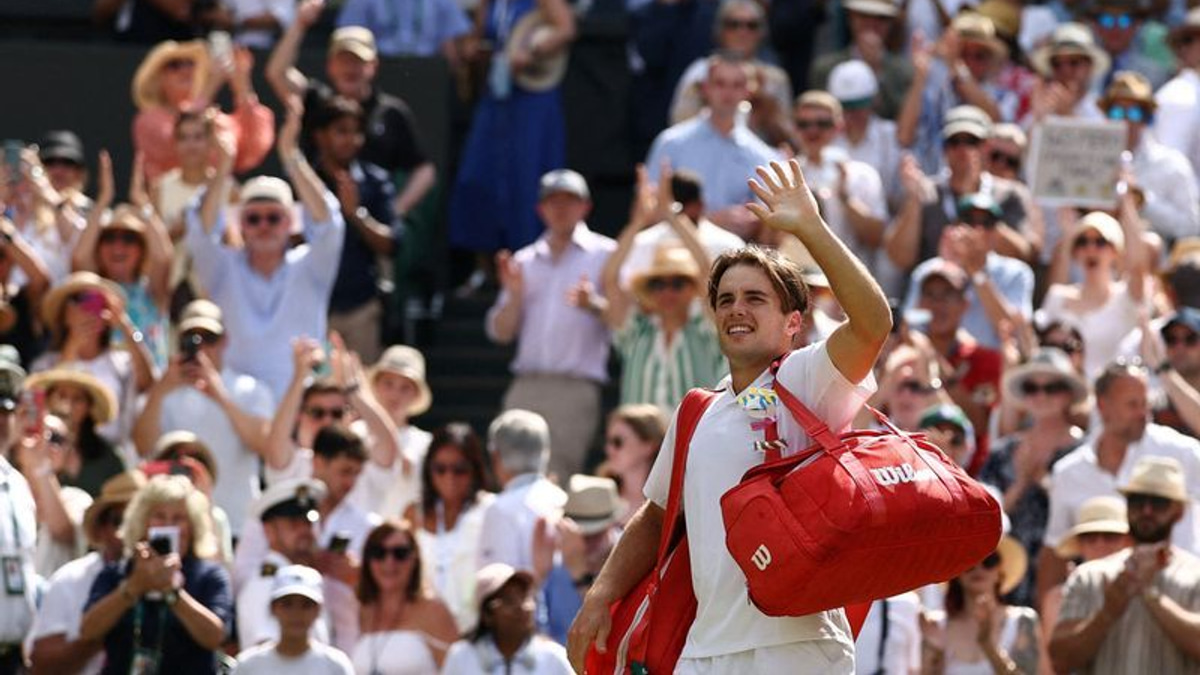 From Greek Holiday to Wimbledon Glory: How British Wildcard Fery Rewrote the Script