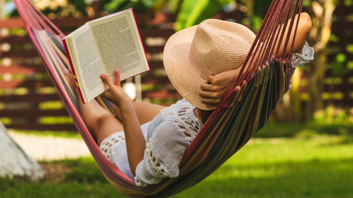 Summer 2026's Must-Read Books: From Ocean Survival to Tech Insider Tales