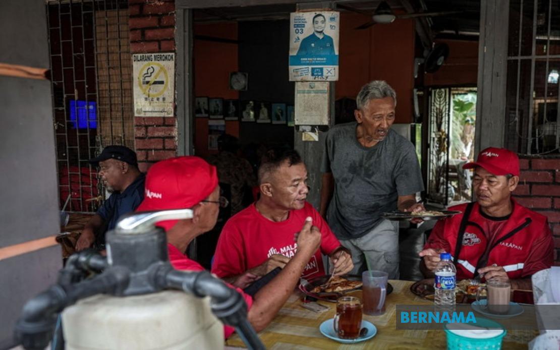 Johor Election Campaign Energises Grassroots Economy as Traders Enjoy Windfall