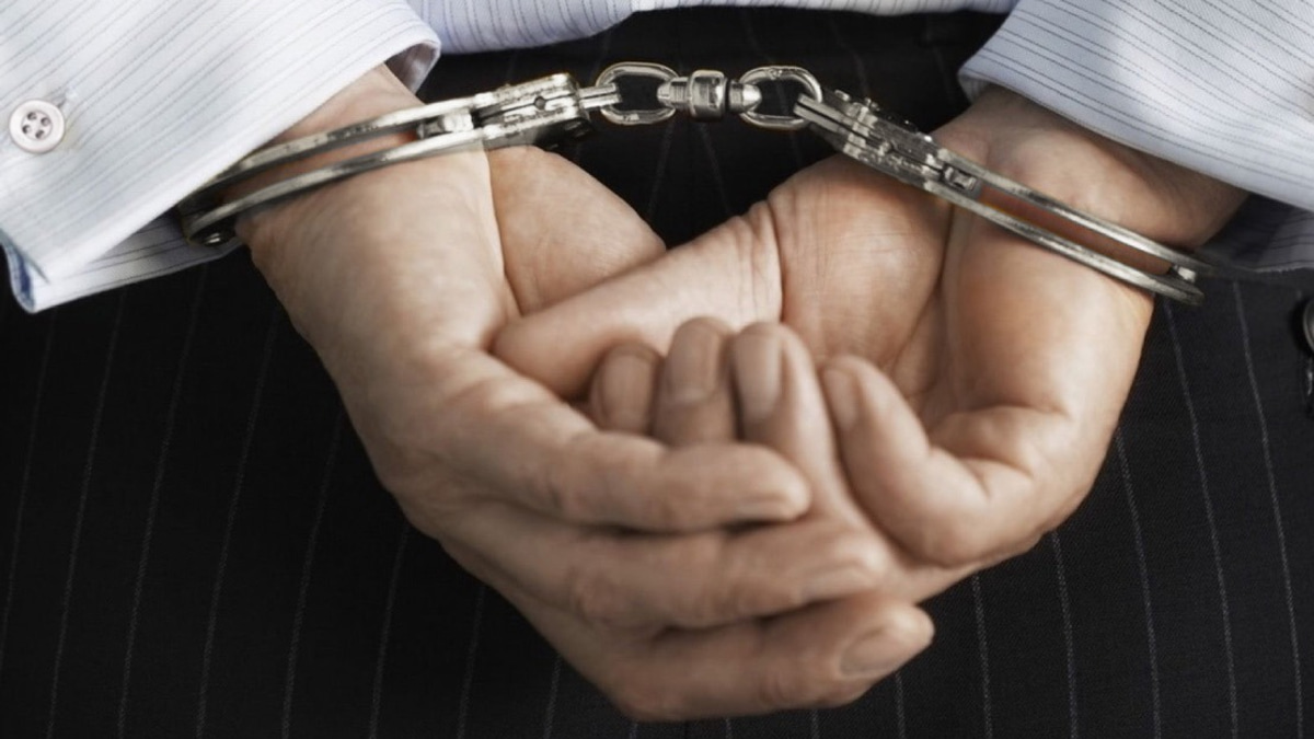 Three Arrested in Pekan for Selling and Forging Medical Leave Certificates