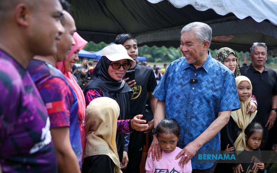 Government Prioritises Military Family Welfare to Boost Defence Readiness, Says Ahmad Zahid