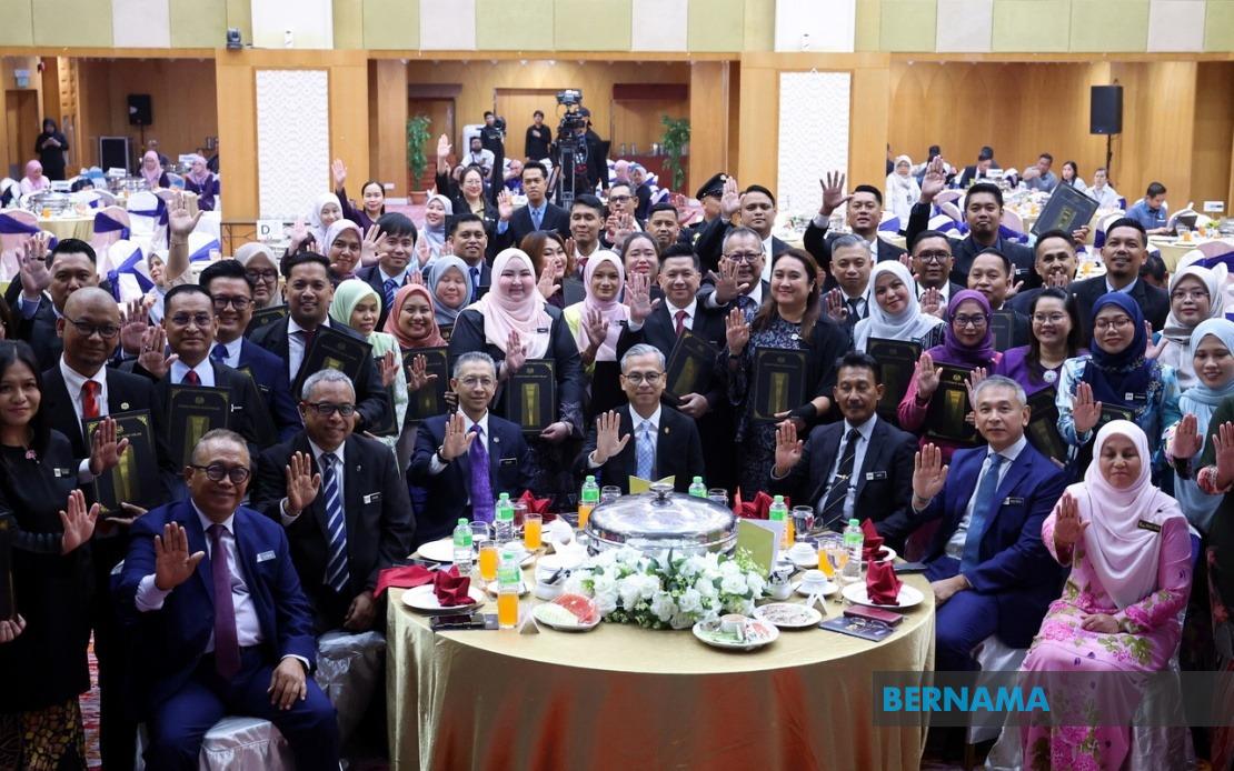 People's Economy Must Reach Everyday Wallets, Says Fahmi