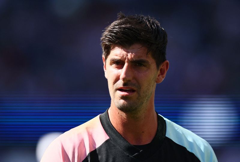 Courtois welcomes Van Bommel as Belgium coach, hints at conditional international future