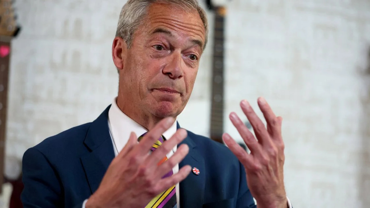 Nigel Farage Faces Fresh Questions Over Undisclosed Gifts From Convicted Fraudster