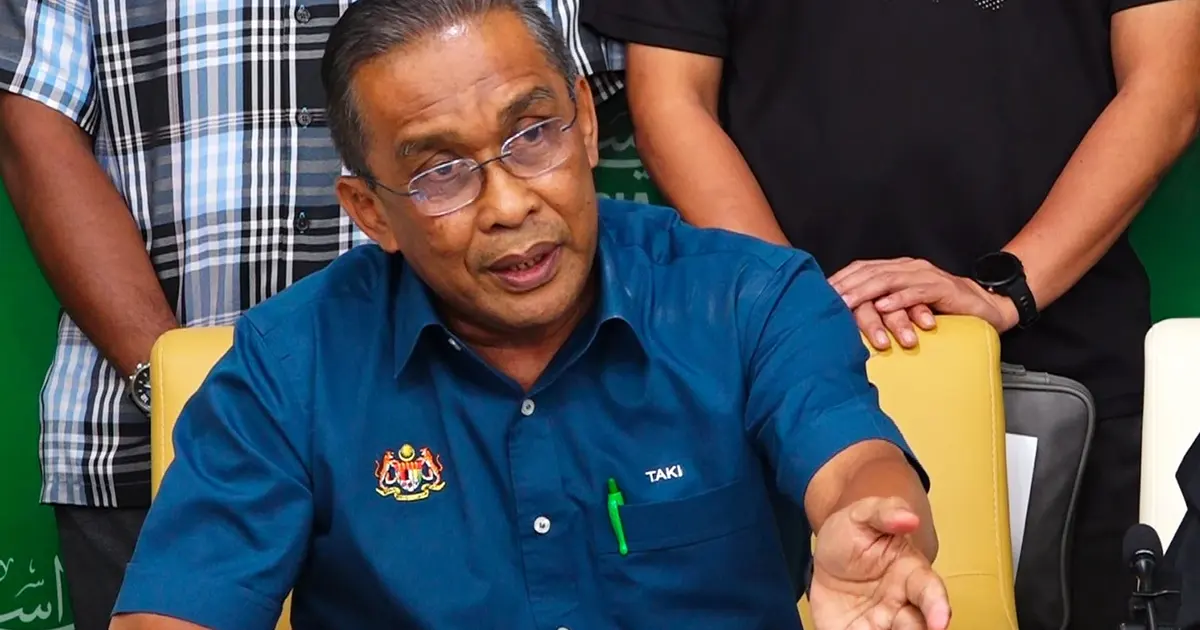 Perikatan Nasional Chief Whip Confirms Hamzah's Return as Opposition Leader