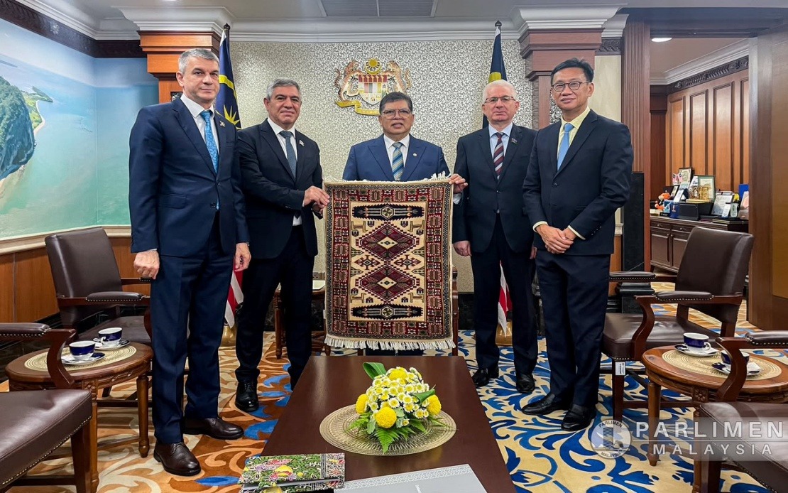 Azerbaijan Strengthens Parliamentary and Trade Ties with Malaysia