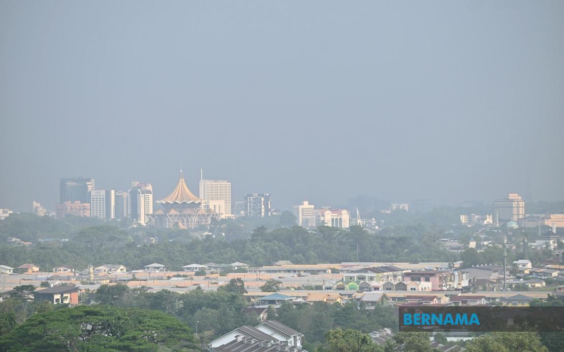 Sarawak braces for prolonged heat wave as haze risk climbs through mid-August