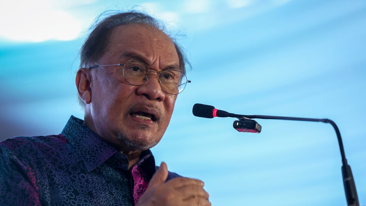 Malaysia will not allow use as transit hub for Israel-bound goods, Anwar declares