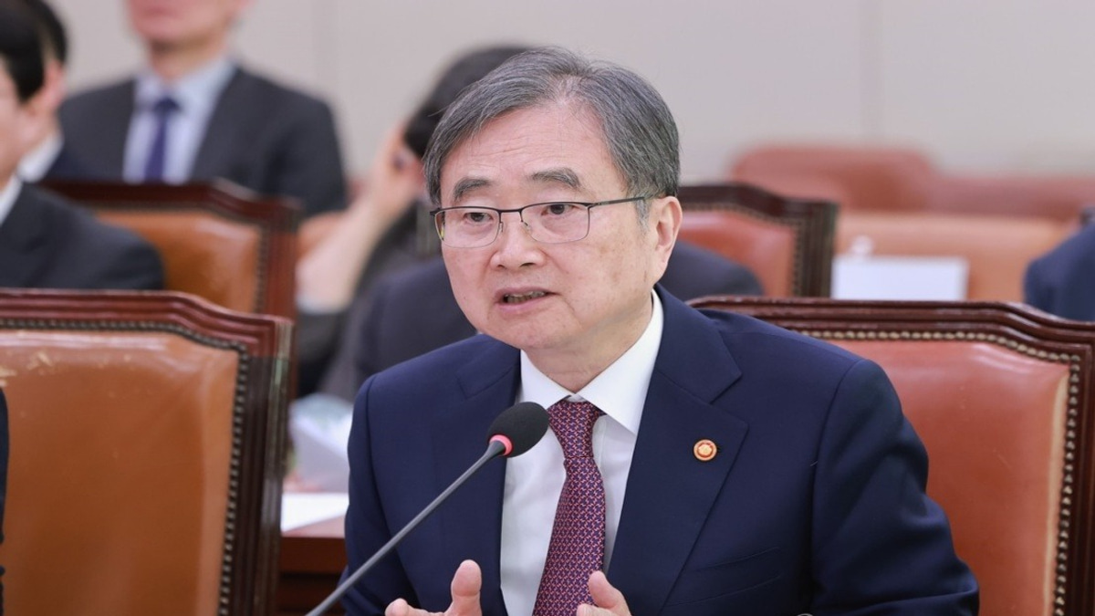South Korea Blindsided by Trump's Social Media Announcement of Military Drill Cuts