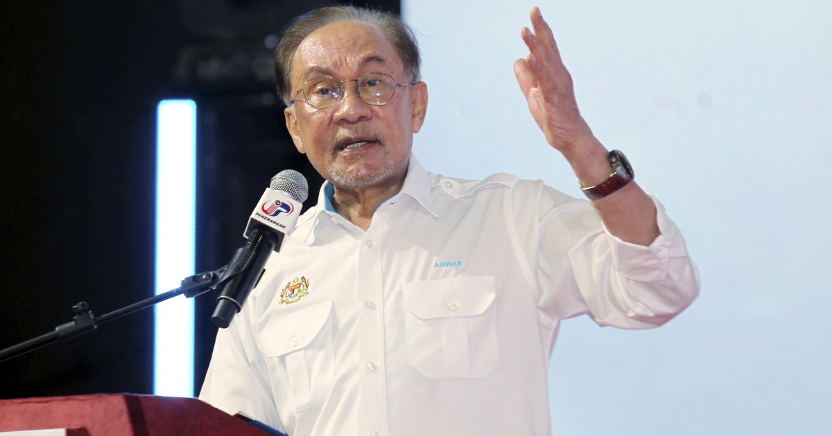 MACC Should Probe eFishery Investment Deal, Says Anwar Despite Early Findings