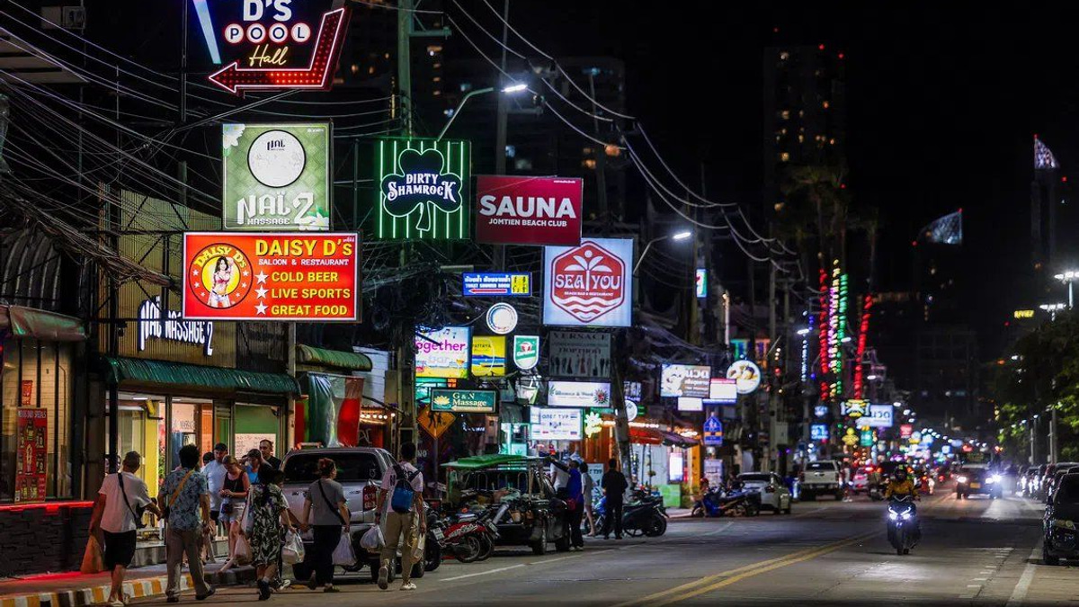 US Navy Carrier Visit to Thailand Brings Economic Hope—and Thorny Social Questions