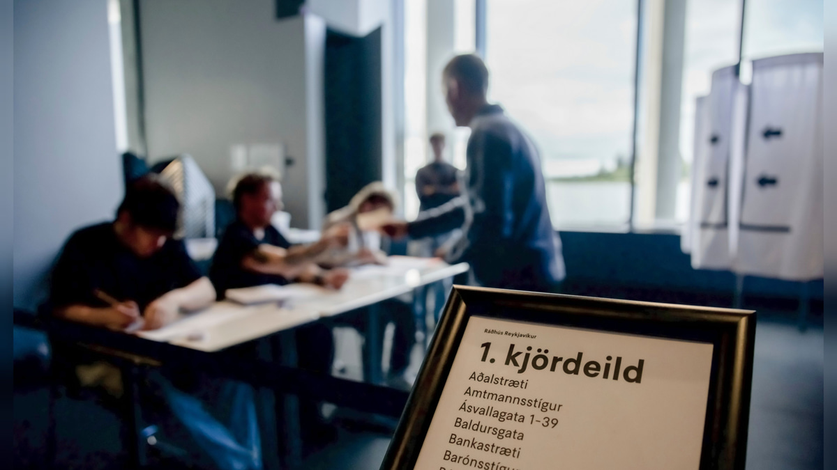 Iceland Votes to Remain Outside EU, Rejecting Fresh Accession Talks