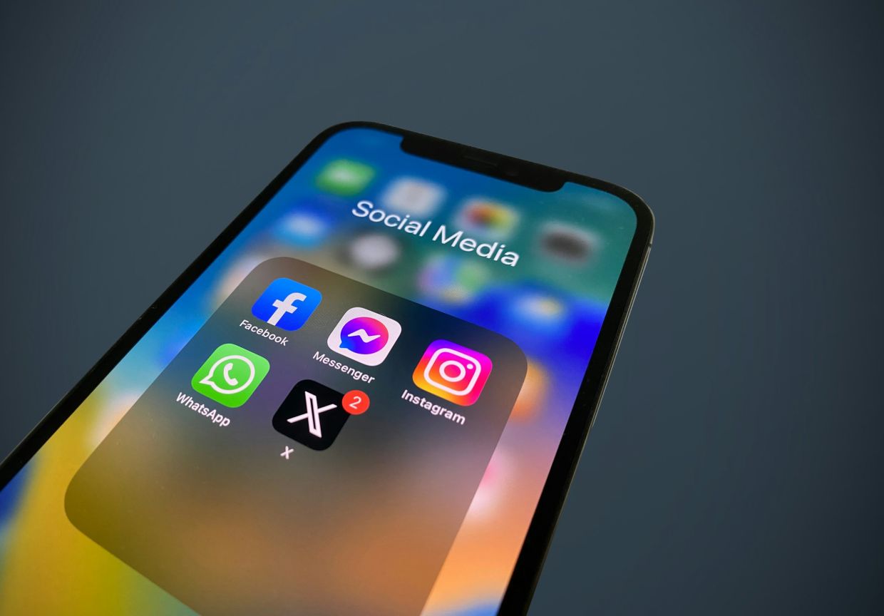 Mexico charts cautious path to regulate children's social media use