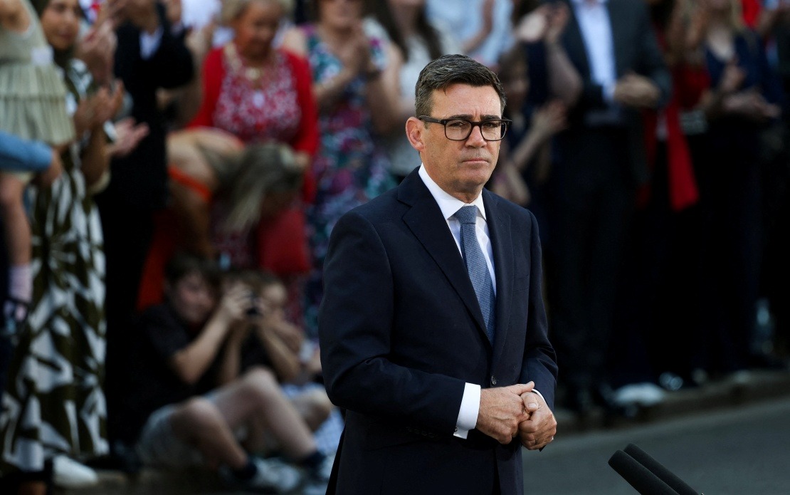 Andy Burnham Sworn in as UK Prime Minister Following Starmer's Resignation