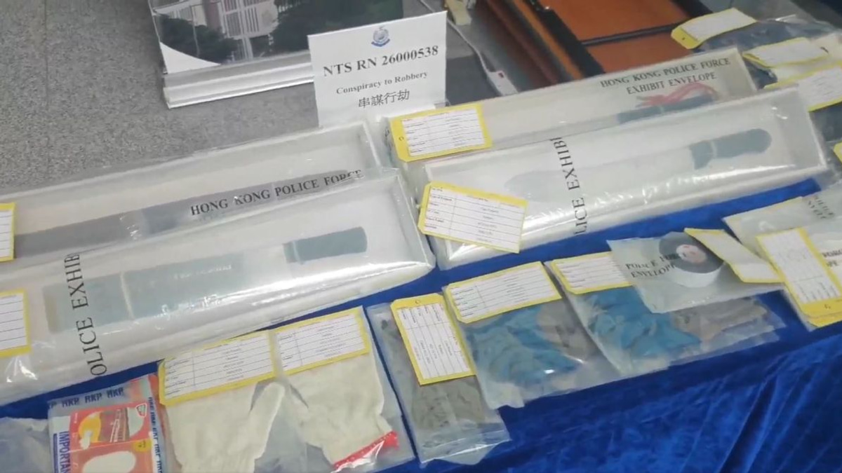 Seven arrested in HK$7 million gold heist at Hong Kong airport car park