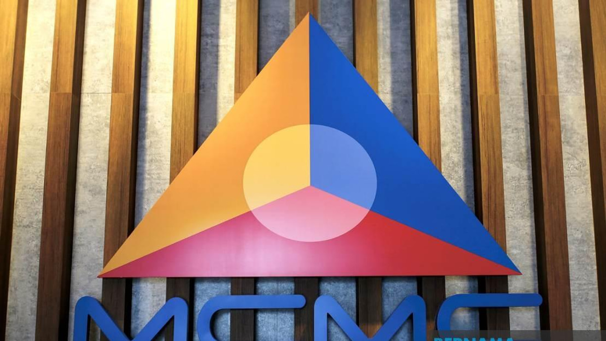 Malaysia's Telecom Regulator Tackles Paradox of Strong Signals but No Internet Access