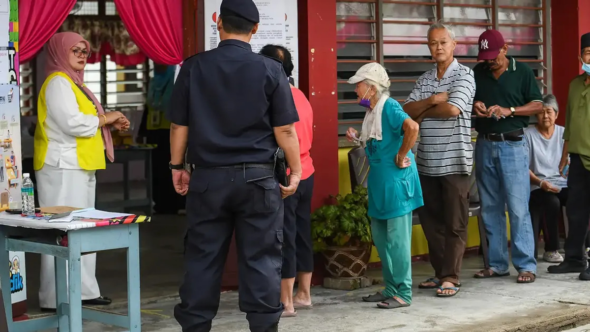 Bersatu Voters May Switch to Pakatan Harapan Over PAS Tensions, Political Analyst Warns