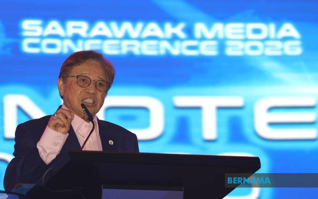 Media Must Navigate Press Freedom and Ethics in AI Age, Says Abang Johari
