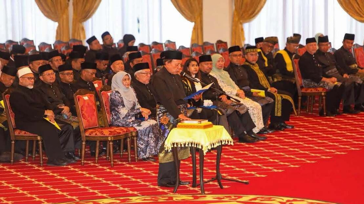 Top Malaysian Cabinet Ministers Welcome Ismail Lasim as Negeri Sembilan's New Menteri Besar