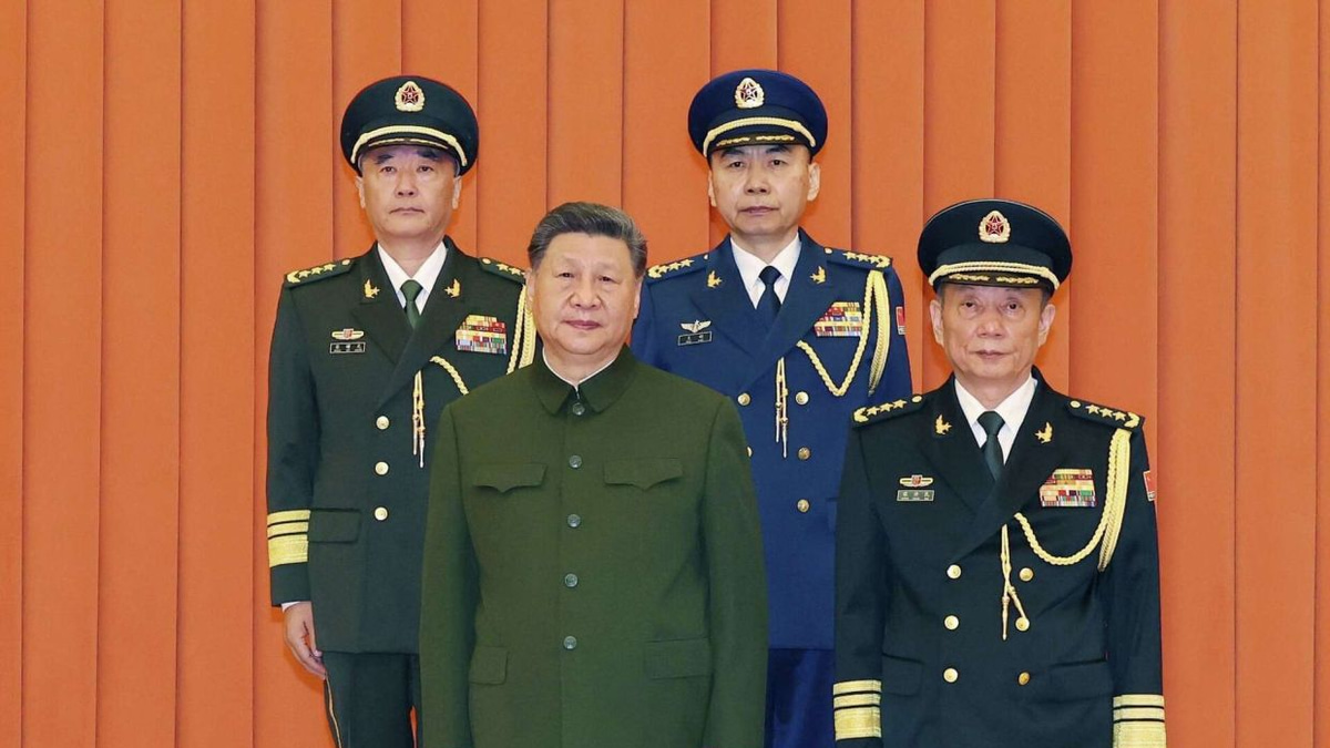 China Elevates Two Generals as Military Anti-Corruption Drive Reshapes Leadership