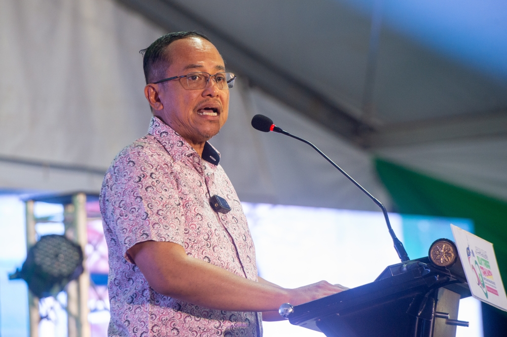 Samsuri Disputes Muhyiddin's Account of PAS-BN Negotiations, Claims Full Authorization