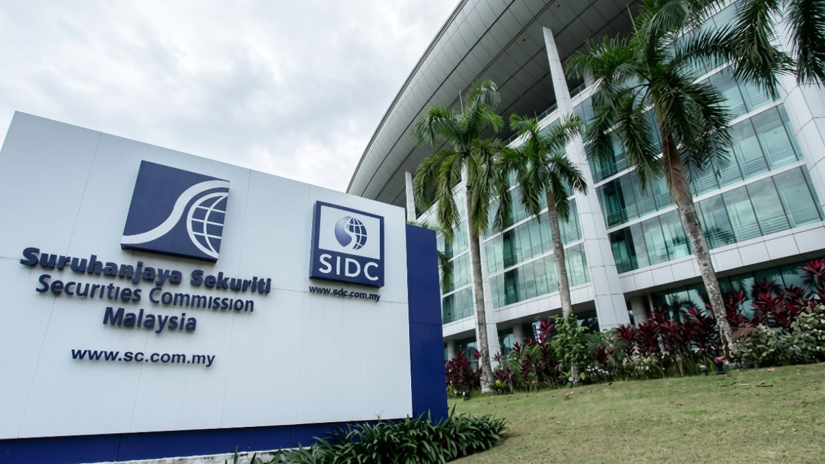 Former Bank Analyst Jailed Three Years for Operating Without Securities Licence