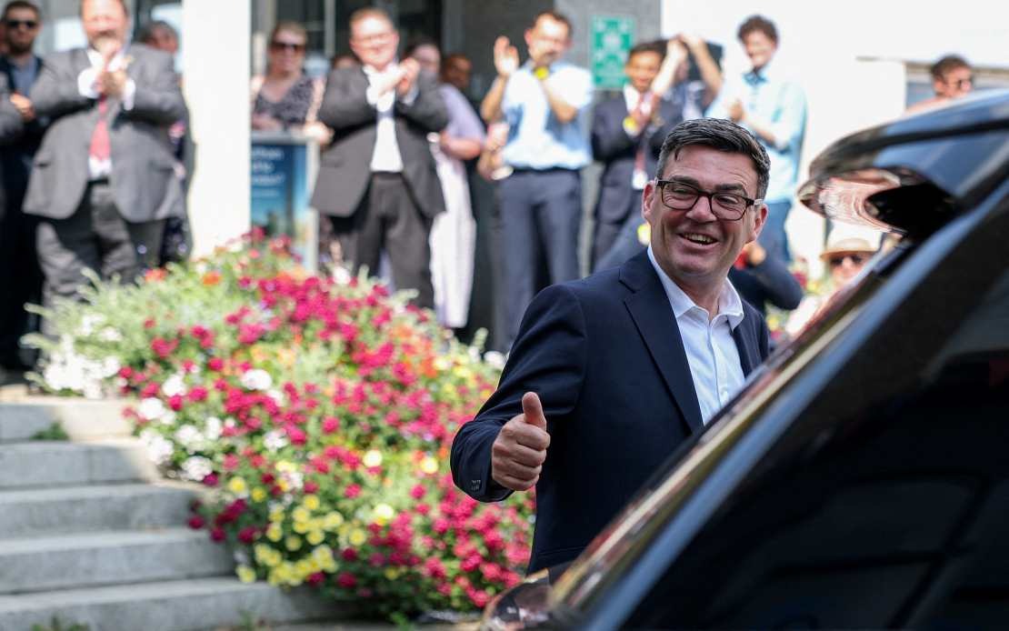 Andy Burnham Takes Over as UK Prime Minister, Pledges Economic Relief and Political Stability