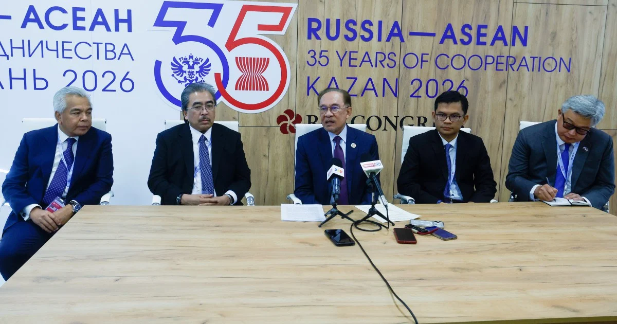 Malaysia to Accelerate Visa-Free Travel for Russian Tourists, Says Anwar
