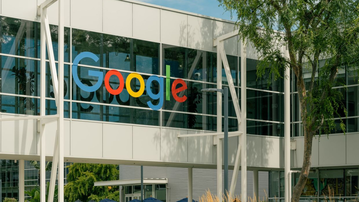 EU Slaps Google with €890 Million Fine for Search Dominance Abuse