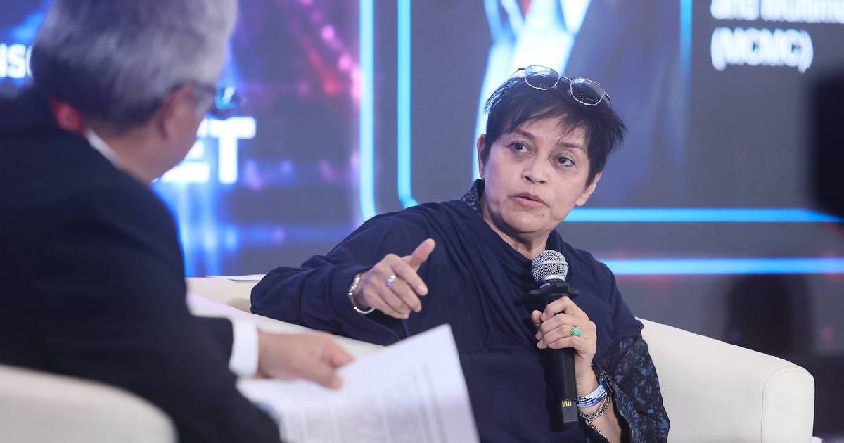 Azalina calls for balanced digital oversight during election campaigns