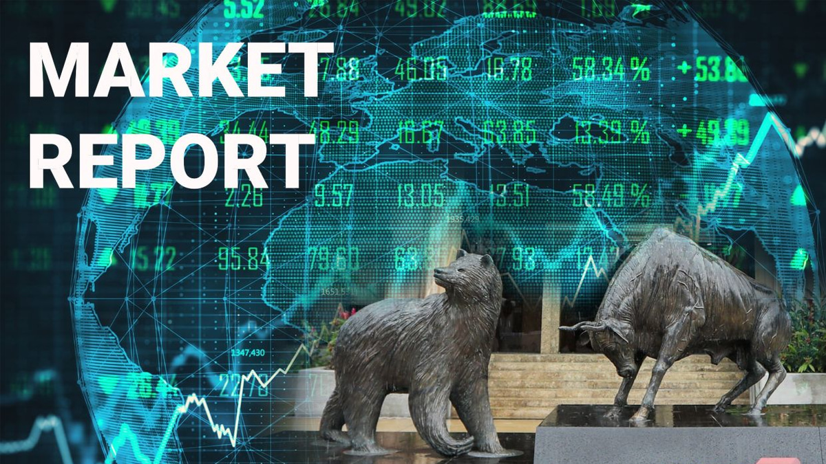 Malaysian stocks retreat as regional tech rout deepens ahead of Bank Negara decision