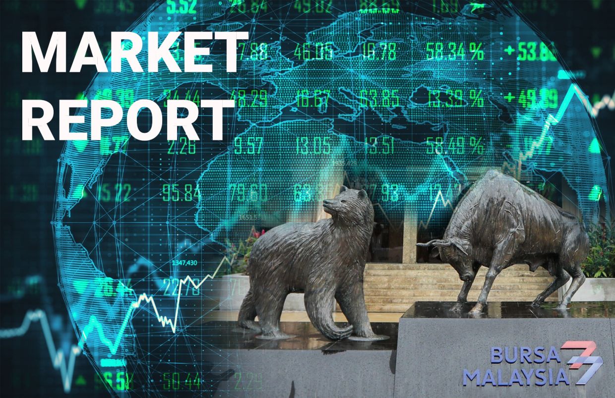 Malaysian stocks retreat as regional tech rout deepens ahead of Bank Negara decision
