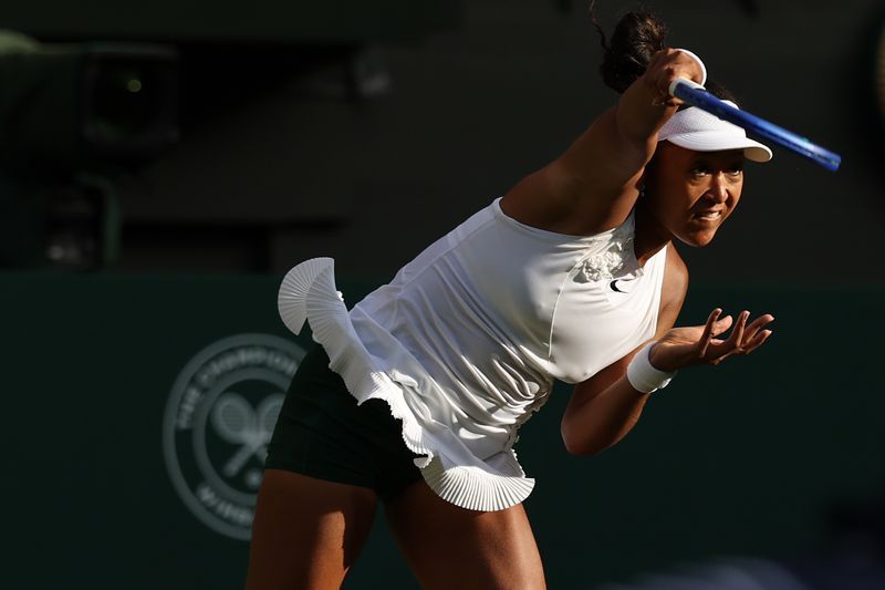Osaka's Return to Form Stuns Sabalenka as Wimbledon's Top Seeds Fall