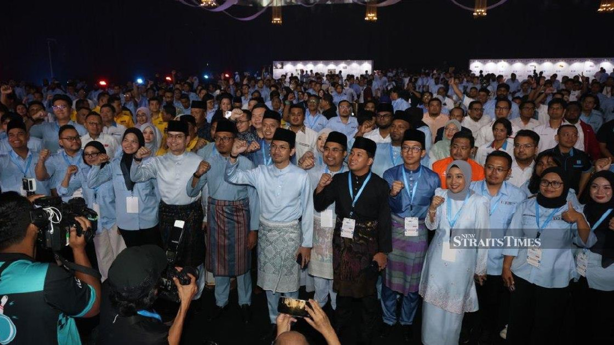 Pakatan Harapan Must Rebuild Voter Confidence, Not Blame the Electorate, Says Kamil