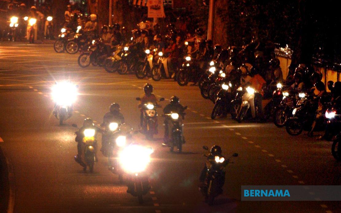Malaysian MPs Push for Harsh Penalties in Crackdown on Illegal Street Racing